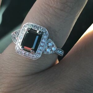 Stunning White Gold and Black Diamond Ring
